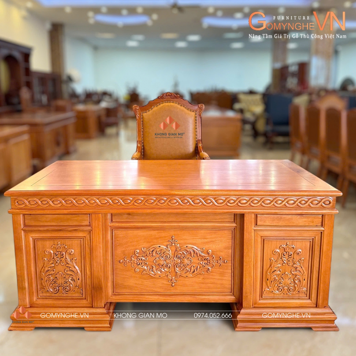 Bàn giám đốc mẫu hoa lá tây sang trọng