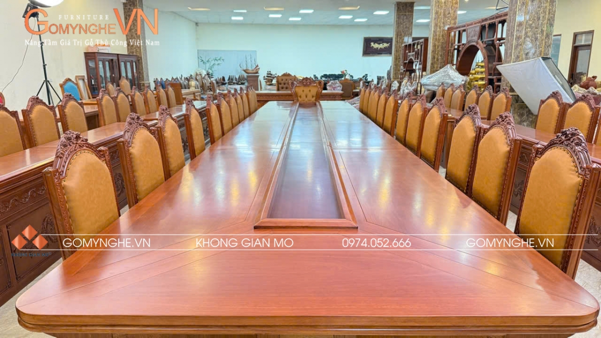 Bàn ghế họp Bộ bàn ghế phòng hợp lớn bằng gỗ gõ