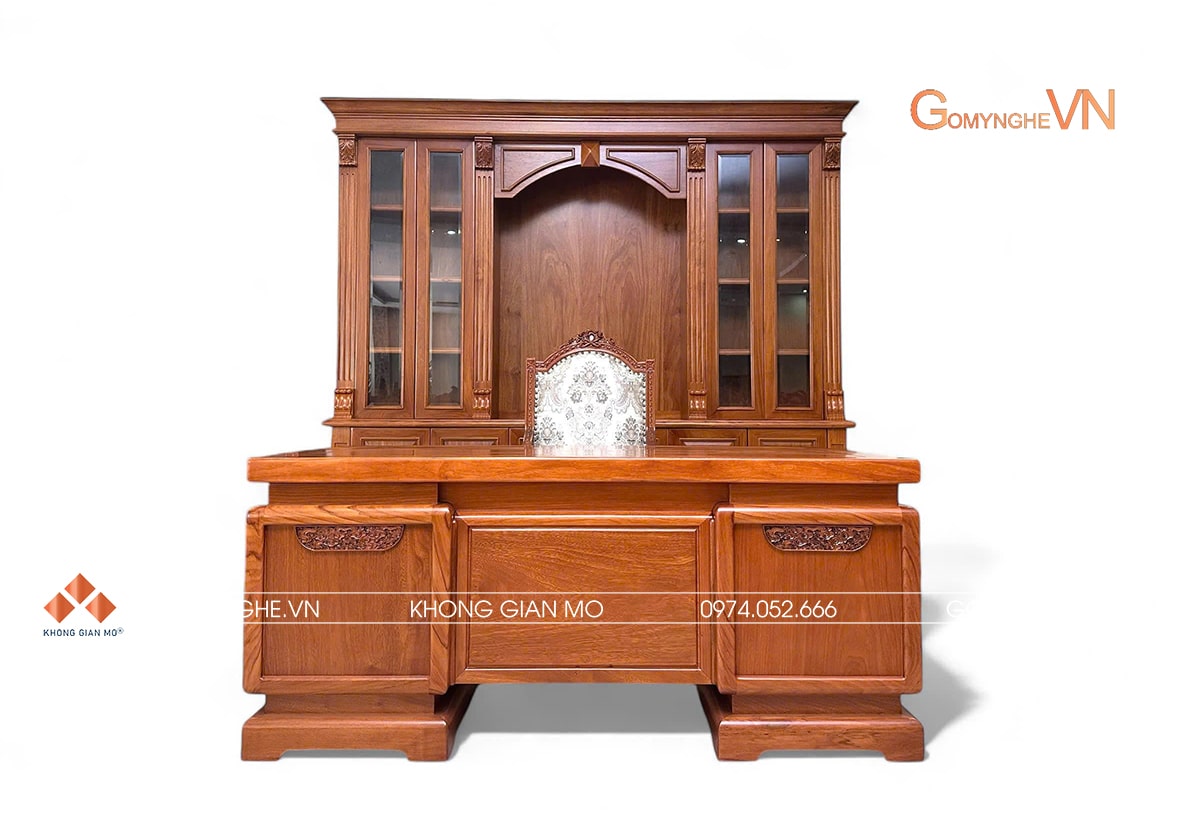 Bàn làm việc gỗ gõ đỏ mẫu hiện đại kích thước 1970 x 1070 x 790 mm, vân gỗ tự nhiên, kết cấu chắc chắn, phù hợp phòng làm việc cao cấp