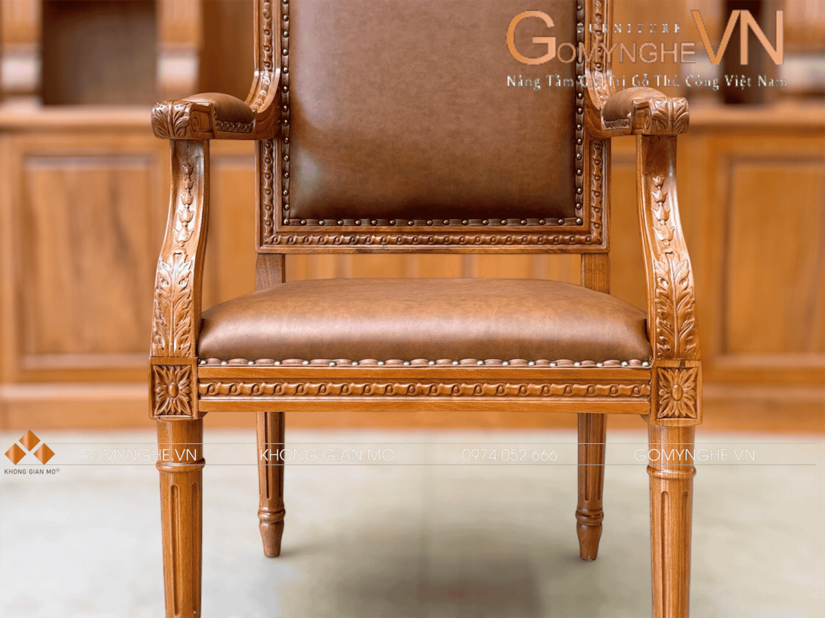 Ghế giám đốc gỗ gõ đỏ, sơn inchem, bọc da CN mầu nâu , mẫu ghế tổng thống Putin