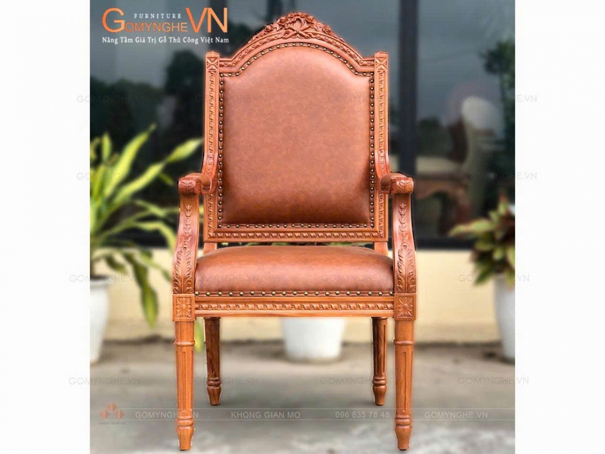 Chọn ghé giám đốc hợp mệnh gia chủ