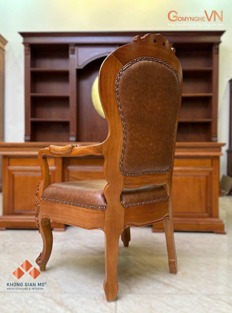 Ghế giám đốc nữ Ghế giám đốc nữ bọc da nâu