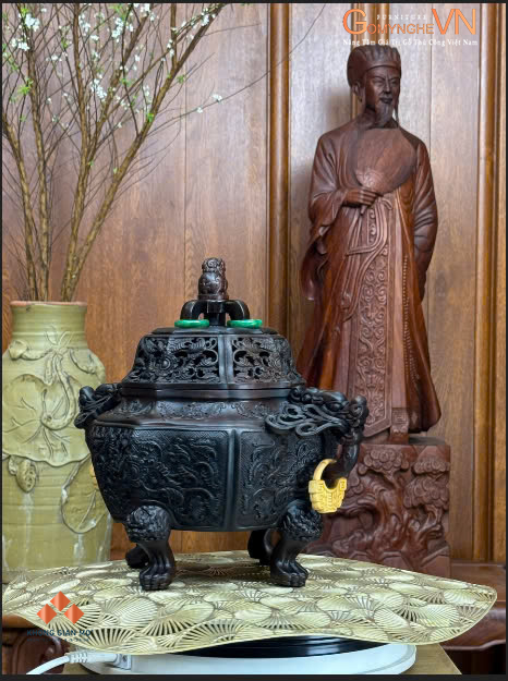 LƯ TRẦM TAY VOI