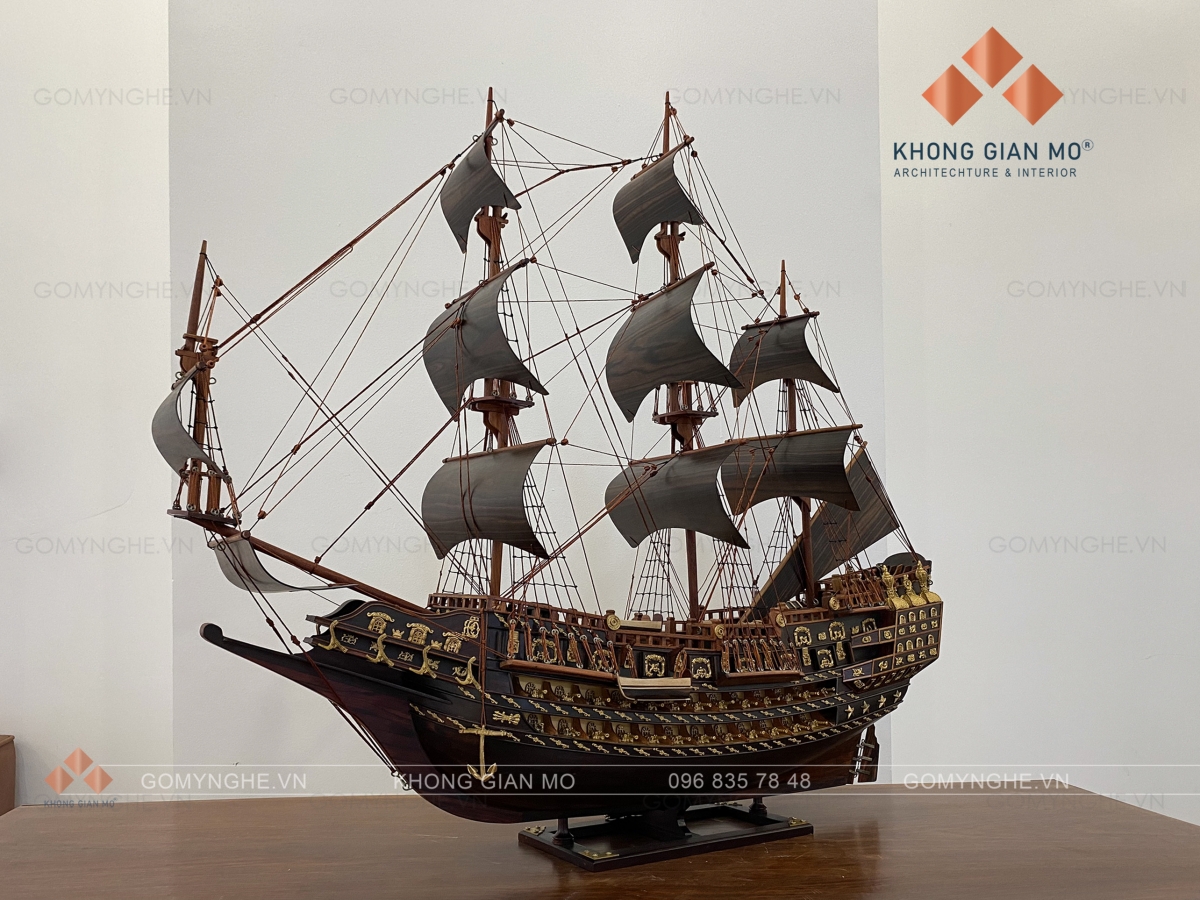 Mô hình thuyền gỗ Mun quà tặng khai trương đẳng cấp 