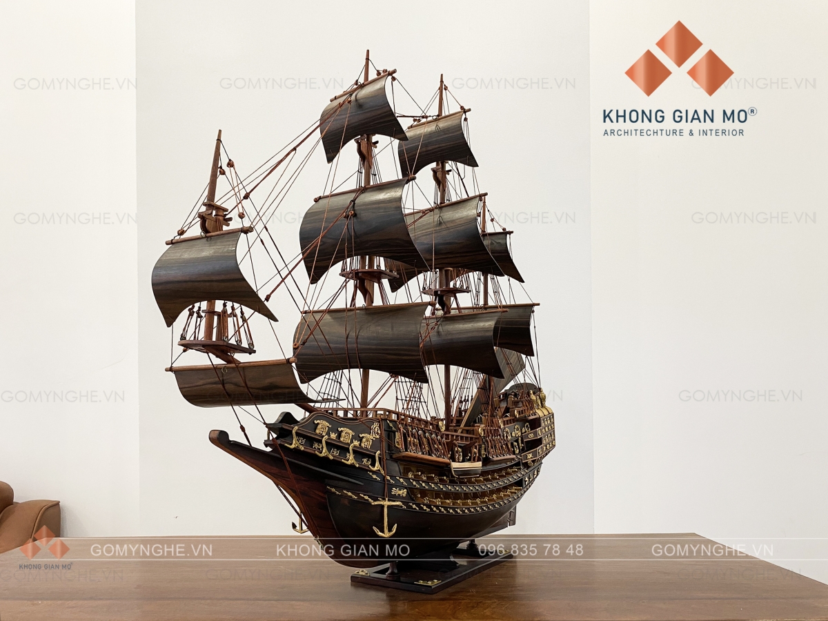 Mô hình thuyền gỗ Mun quà tặng tân gia cao cấp ý nghĩa 