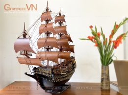Mô hình thuyền trang trí thuận buồm xuôi gió gỗ trắc trang trí phòng khách đẹp