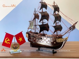 Mô hình tàu chiến - quà tặng sinh nhật độc đáo cho lãnh đạo