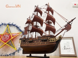 Mô hình thuyền gỗ trắc buồm hương – Sovereign of the Seas | Quà tặng ngày Doanh nhân