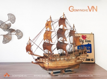 Thuyền gỗ Bách Xanh mỹ nghệ – Tinh hoa nghệ thuật thủ công và biểu tượng thuận buồm xuôi gió