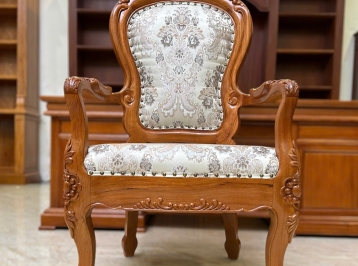 Mẫu Ghế Giám Đốc  Cho Nữ Doanh Nhân