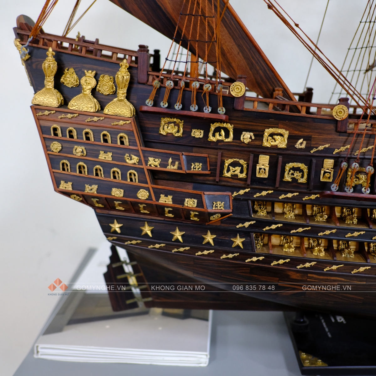thuyền buồm gỗ mỹ nghệ hà nội quà tặng khách hàng độc đáo 