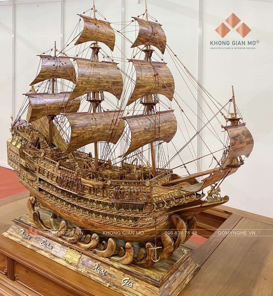 thuyền buồm gỗ Sưa quà tặng lãnh đạo cao cấp