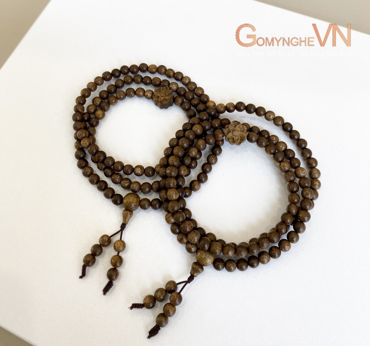 Vòng trầm liên hoa