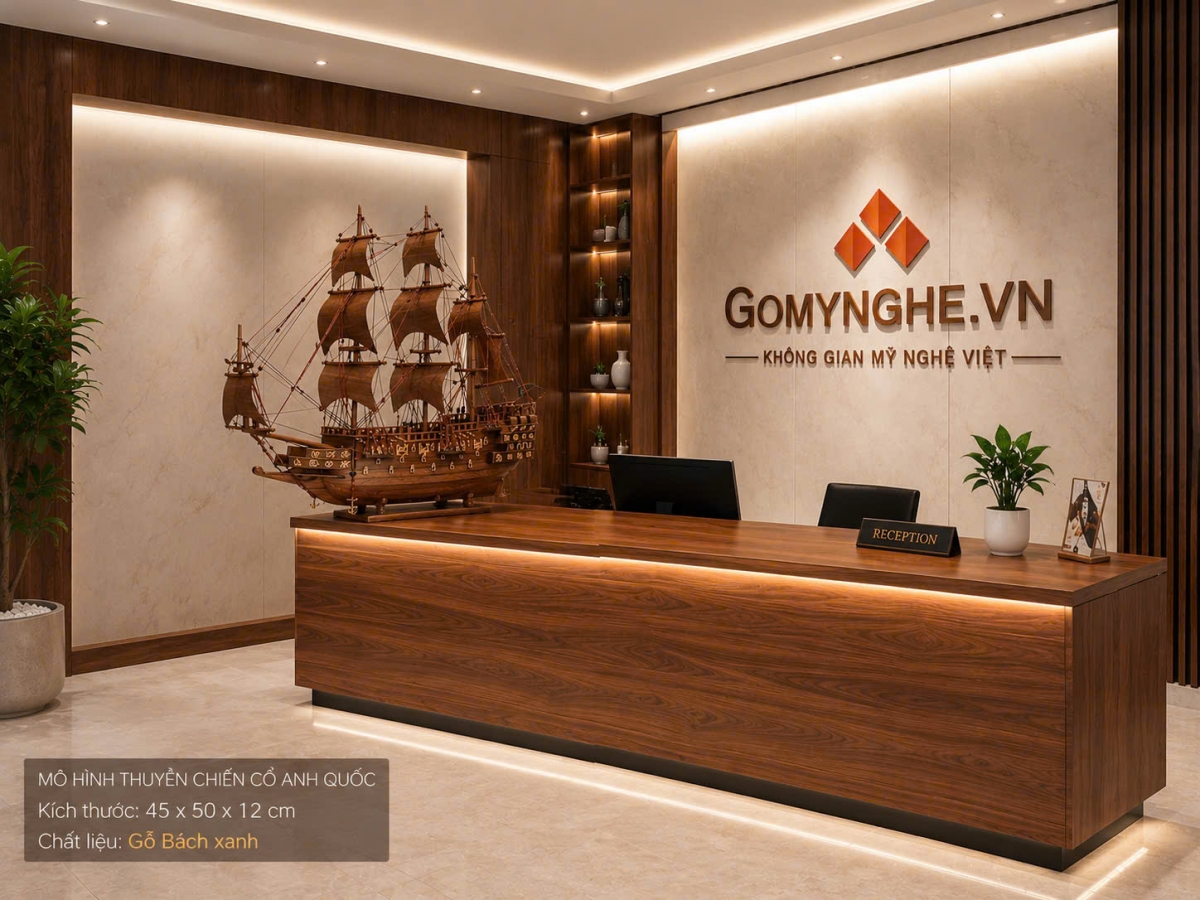 THUYÊN GỖ BÁCH XANH ĐỂ QUẦY LỄ TÂN